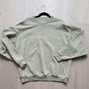 ALO Yoga women’s Sage Green Crewneck Sweatshirt